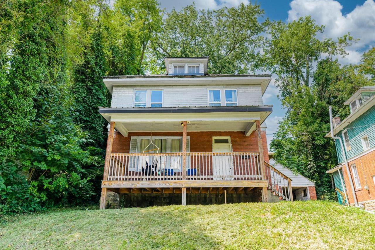 Awesome House, 5 Minutes To Dt, 2 Miles To Stadium And Ruby Memorial! Morgantown Exterior photo