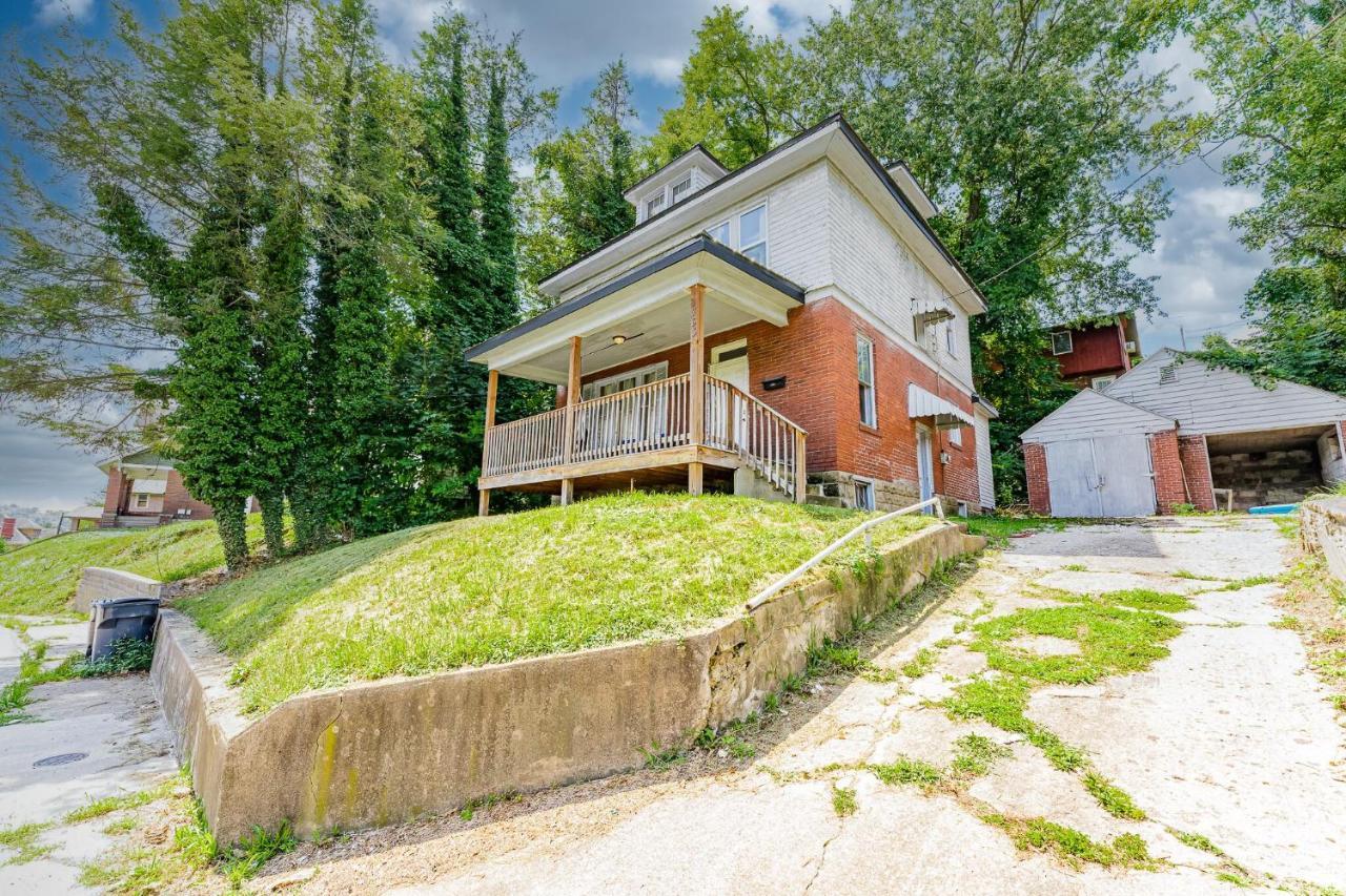 Awesome House, 5 Minutes To Dt, 2 Miles To Stadium And Ruby Memorial! Morgantown Exterior photo