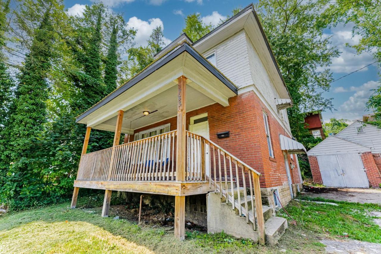 Awesome House, 5 Minutes To Dt, 2 Miles To Stadium And Ruby Memorial! Morgantown Exterior photo